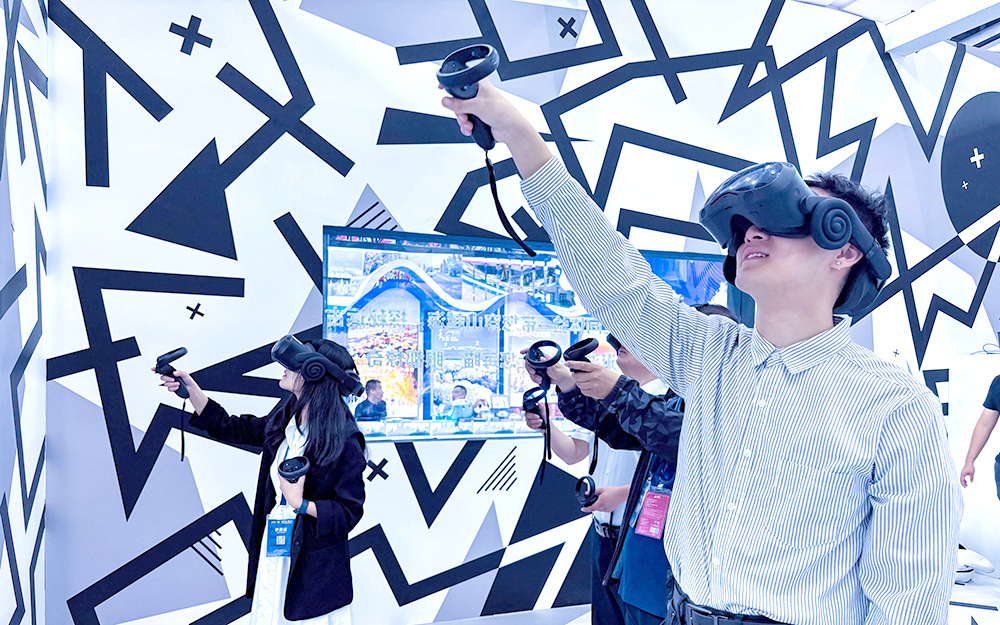 如何通過用戶行為數(shù)據(jù)優(yōu)化VR線上虛擬展廳內(nèi)容？